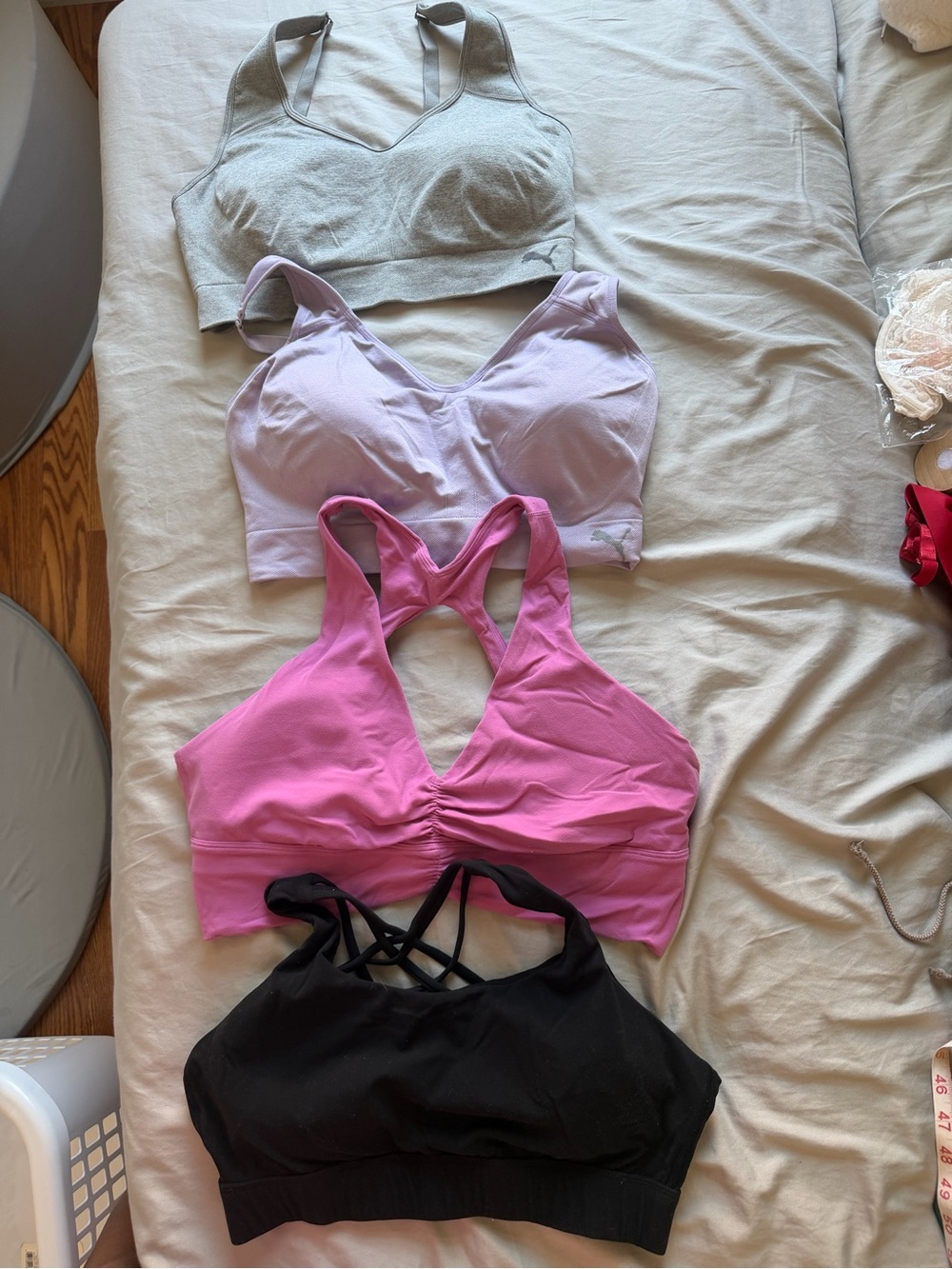 Sports bra bundle - Aritzia, puma, amazon